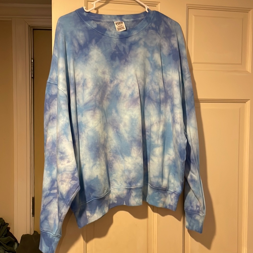 Pink by Victoria’s Secret oversized tie dye crewneck